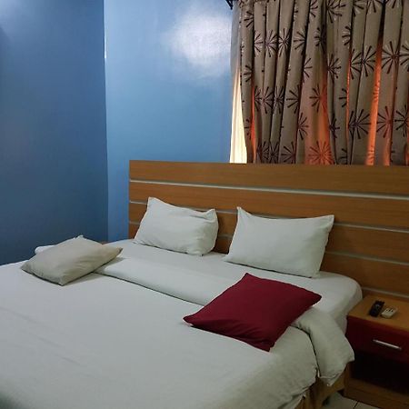 Chamcce Hotel Ajao Lagos Exterior foto