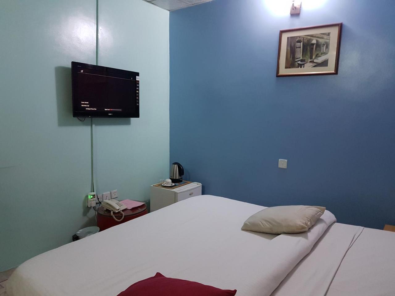 Chamcce Hotel Ajao Lagos Exterior foto
